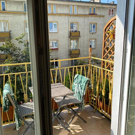 Apartament Przy Plazy W Centrum Gdyni - Prywatny Parking! กดิเนีย ภายนอก รูปภาพ