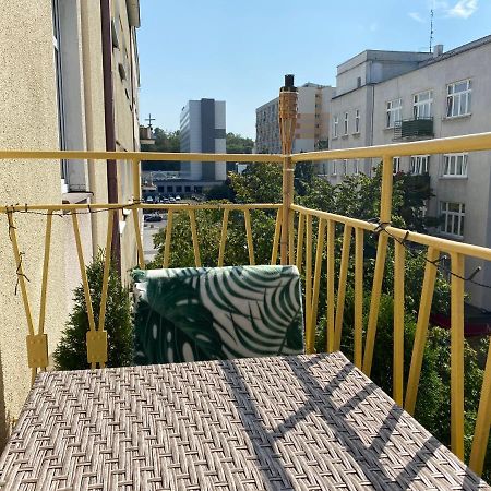 Apartament Przy Plazy W Centrum Gdyni - Prywatny Parking! กดิเนีย ภายนอก รูปภาพ