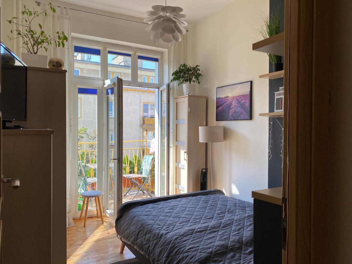 Apartament Przy Plazy W Centrum Gdyni - Prywatny Parking! กดิเนีย ภายนอก รูปภาพ