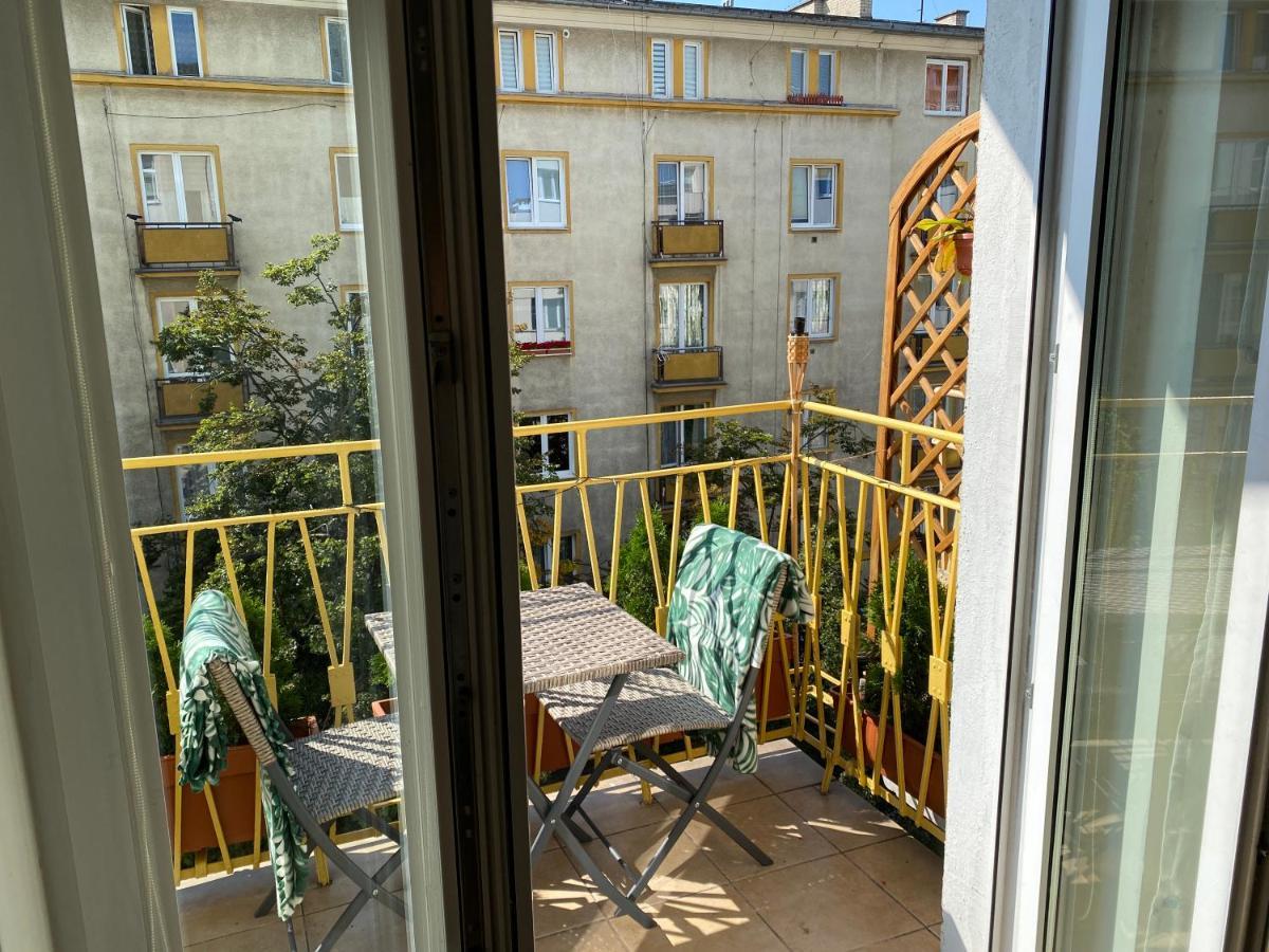 Apartament Przy Plazy W Centrum Gdyni - Prywatny Parking! กดิเนีย ภายนอก รูปภาพ